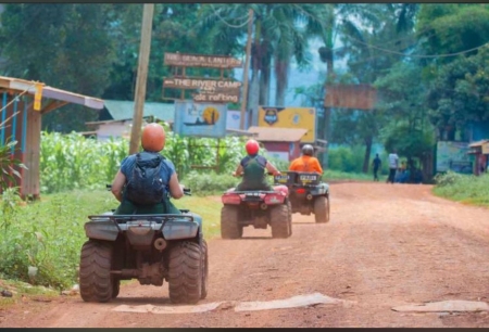 EXPLORER SAFARI